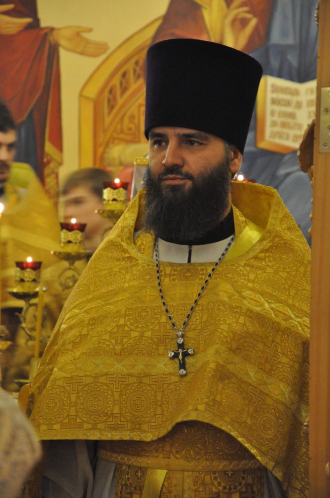 Протоиерей Андрей Басов сослужил главе Алтайской митрополии в храме святителя Спиридона Тримифунтского с. Санниково