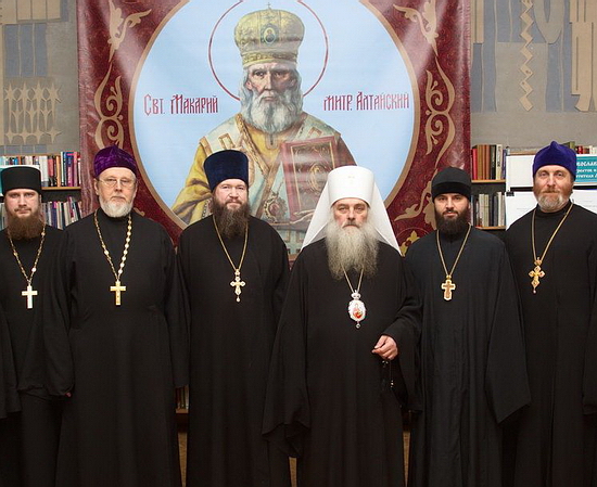 16 декабря состоялась торжественная церемония награждения победителей конкурса имени Святителя Макария Алтайского