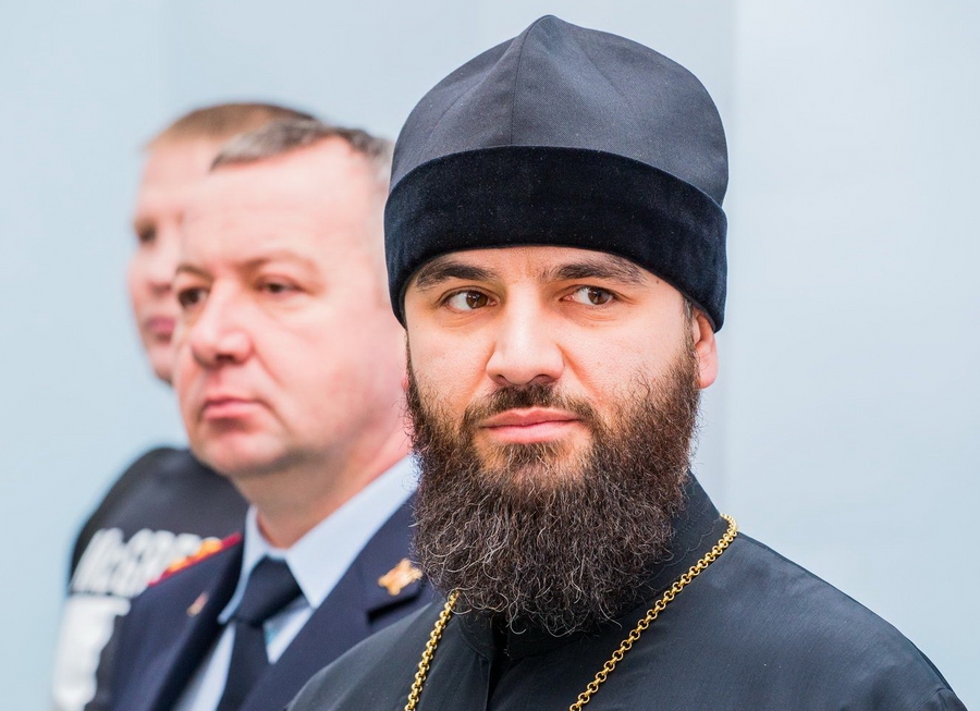 Глава Алтайской митрополии принял участие в открытии Центра самбо