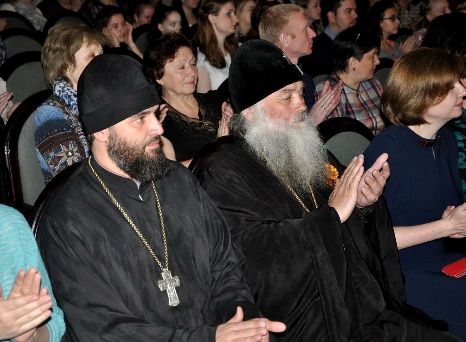 Митрополит Сергий принял участие в чествовании лучших педагогов Алтайского края