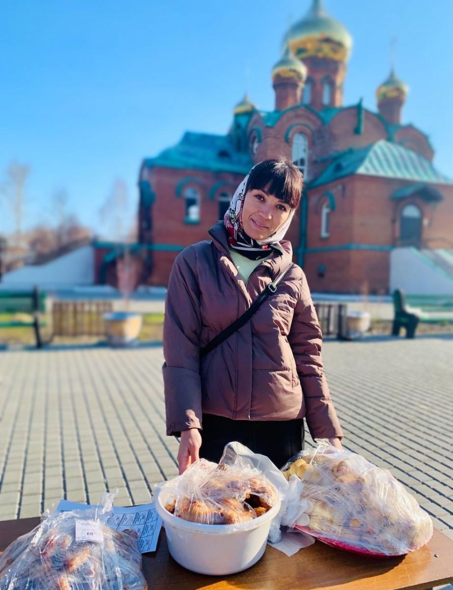 Пасхальная ярмарка в день Жен-мироносиц