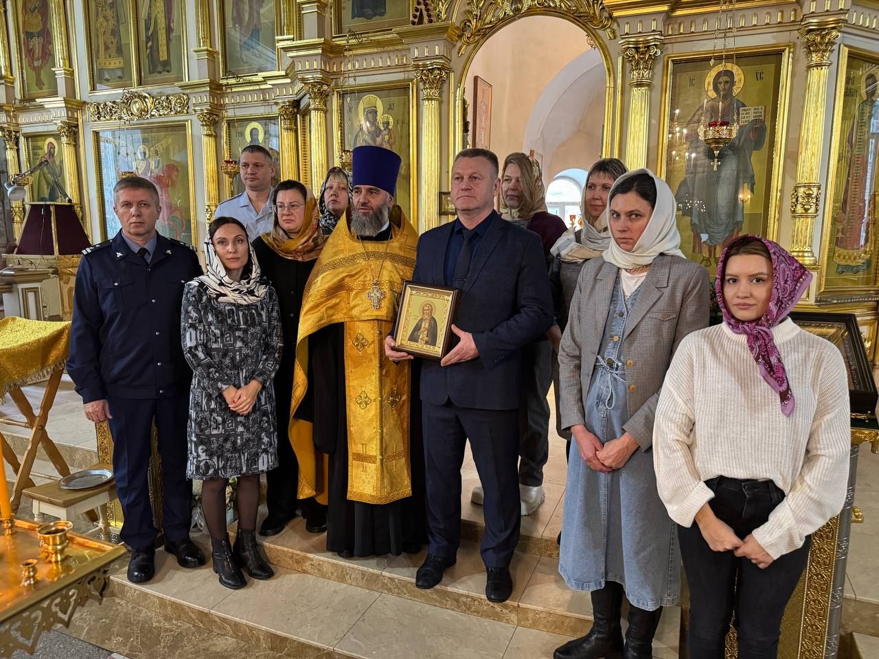 Протоиерей Андрей Басов возглавил молебен о покровительстве работников Спецсвязи  России