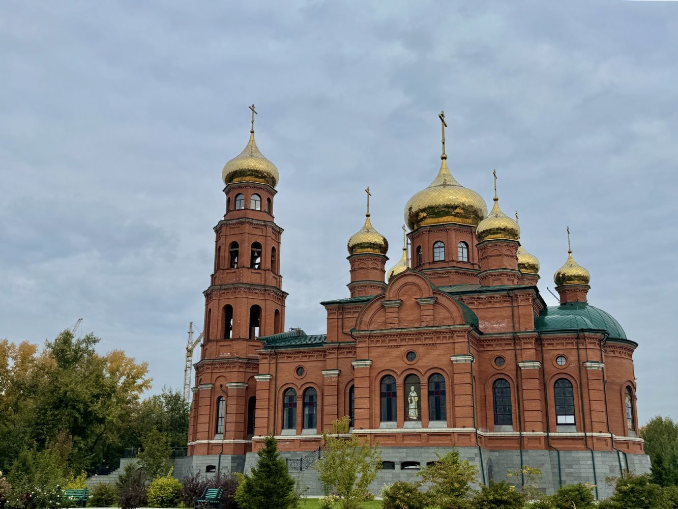 В Александро-Невском соборе Барнаула отметили престольный праздник