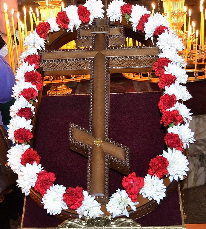 Крест с частицей Честного Животворящего Креста Господня