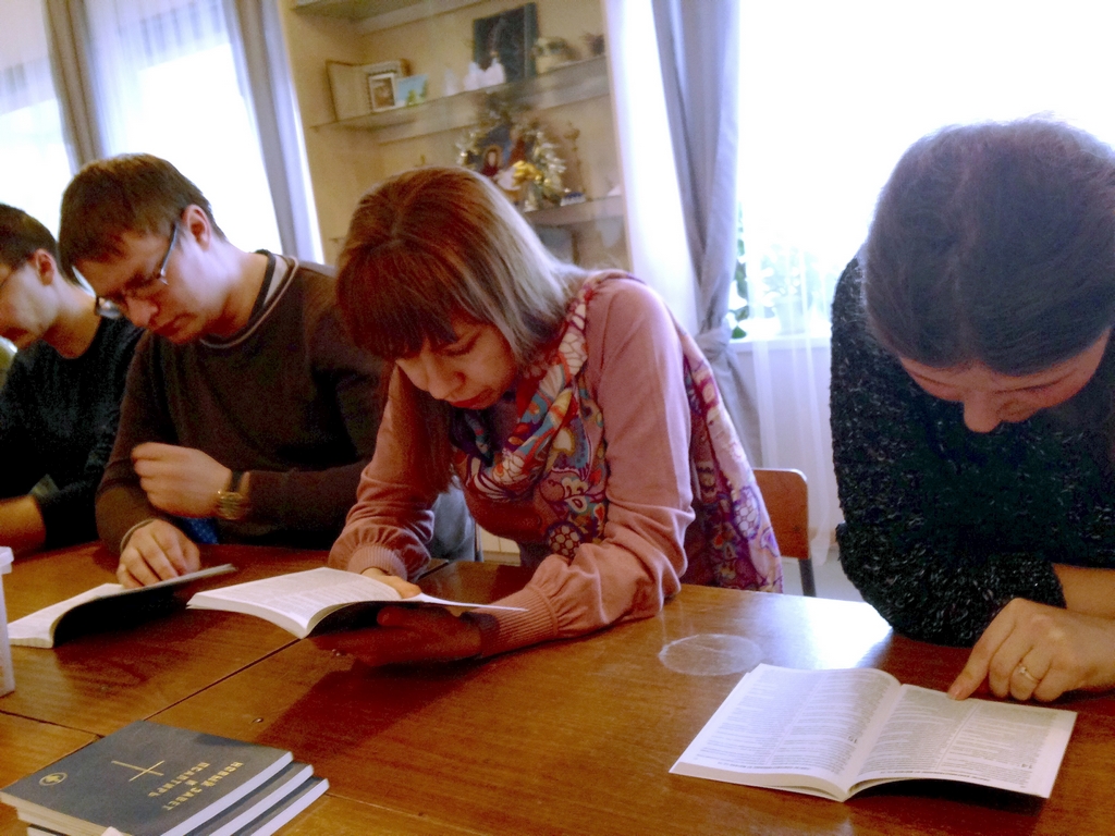 Невские продолжают изучать Священное Писание