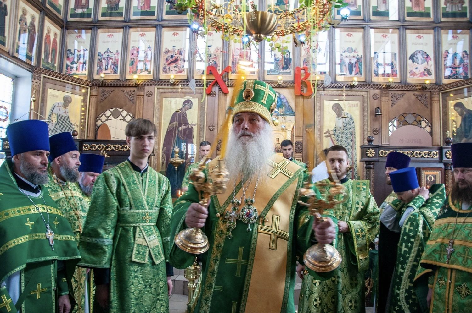 В день памяти преподобного Антония Печерского архипастырь совершил Литургию в Печерском храме